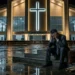 Imagem de um pastor exausto e solitário em uma igreja vazia, simbolizando o esgotamento pastoral e a urgência da igreja cuidar de seus líderes.